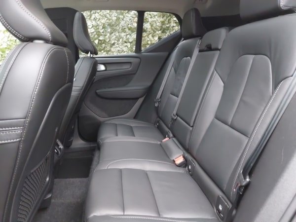 Used Volvo XC40 2024 for sale - 76310215: Photo 6