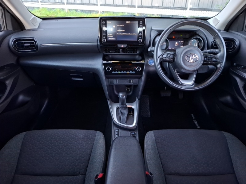 Used Toyota Yaris Cross 2022 for sale - 76050830: Photo 2