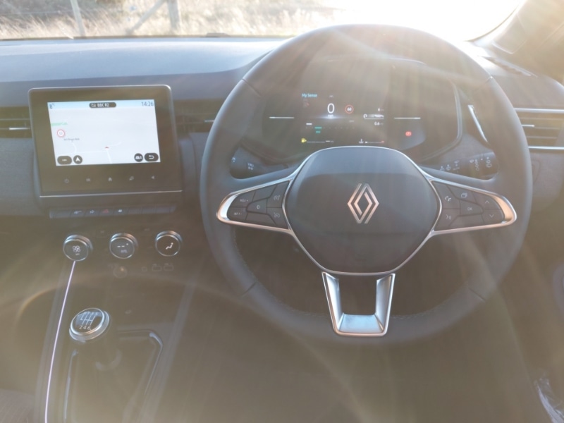 Used Renault Clio 2025 for sale - 76842555: Photo 7