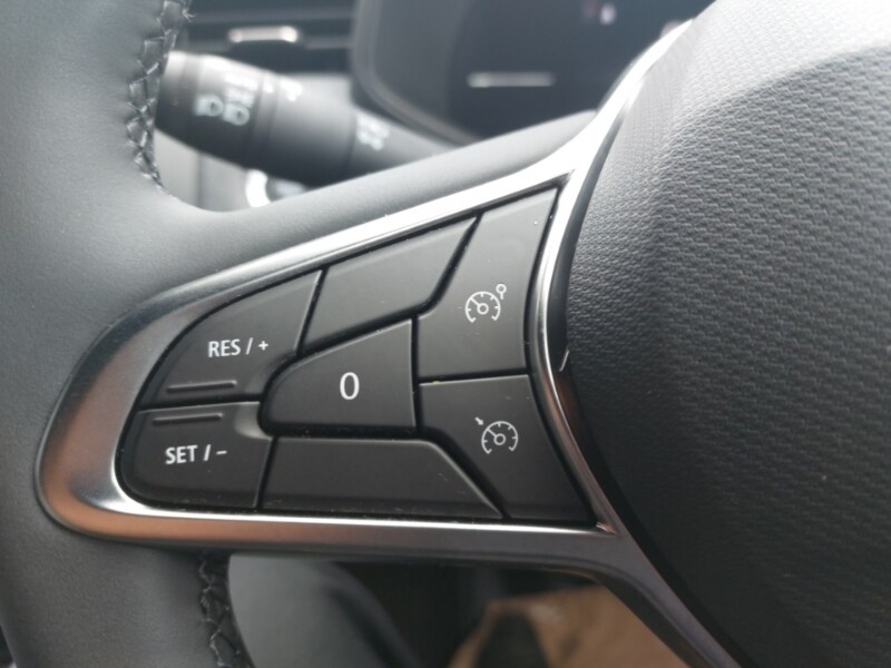 Used Renault Clio 2024 for sale - 78152045: Photo 12