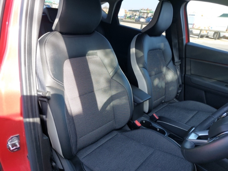 Used Renault Captur 2023 for sale - 77832862: Photo 10