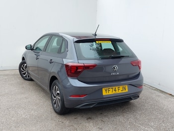 Used Volkswagen Polo 2024 for sale - 76282343: Photo 3