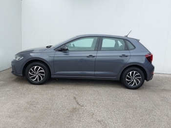 Used Volkswagen Polo 2024 for sale - 76282343: Photo 4