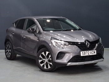 Used Renault Captur 2023 for sale - 77995678: Photo