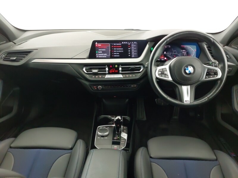 Used BMW 1 Series 2023 for sale - 76383497: Photo 2