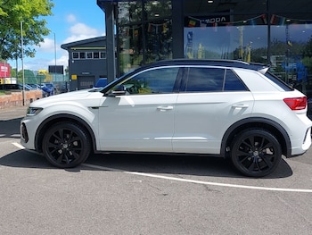 Used Volkswagen T-Roc 2024 for sale - 78905434: Photo