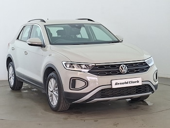 Used Volkswagen T-Roc 2023 for sale - 79424688: Photo
