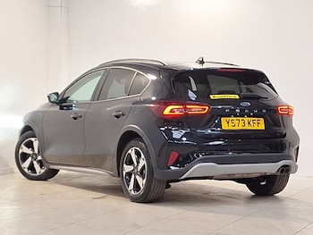 Used Ford Focus 2023 for sale - 76833802: Photo