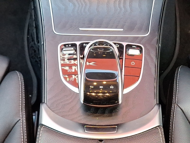 Used Mercedes-Benz C Class 2020 for sale - 76713791: Photo 11