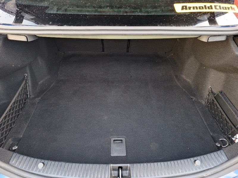 Used Mercedes-Benz C Class 2020 for sale - 76713791: Photo 8