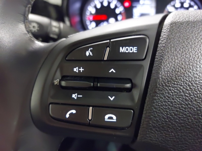 Used Hyundai i10 2021 for sale - 76614410: Photo 12