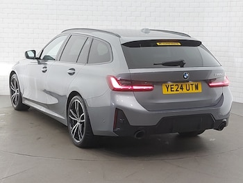 Used BMW 3 Series 2024 for sale - 76492665: Photo