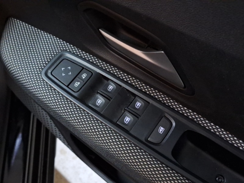 Used Dacia Sandero Stepway 2023 for sale - 77823361: Photo 12