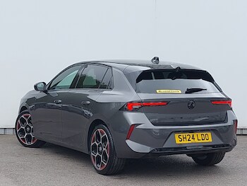 Used Vauxhall Astra 2024 for sale - 78410763: Photo