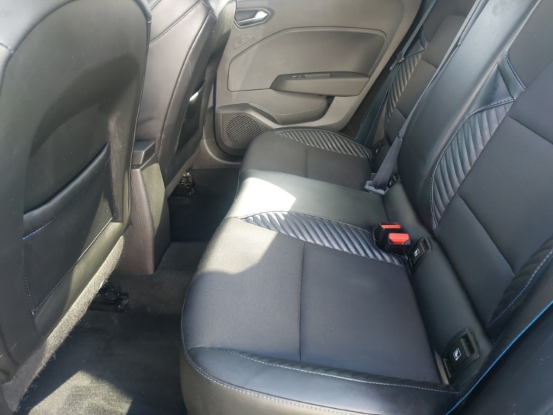 Used Renault Clio 2024 for sale - 77948347: Photo 6