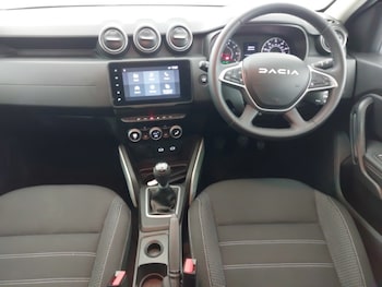 Used Dacia Duster 2024 for sale - 78783064: Photo
