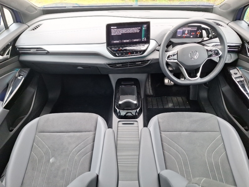 Used Volkswagen ID.4 2023 for sale - 76407994: Photo 2