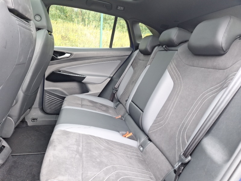 Used Volkswagen ID.4 2023 for sale - 76407994: Photo 6