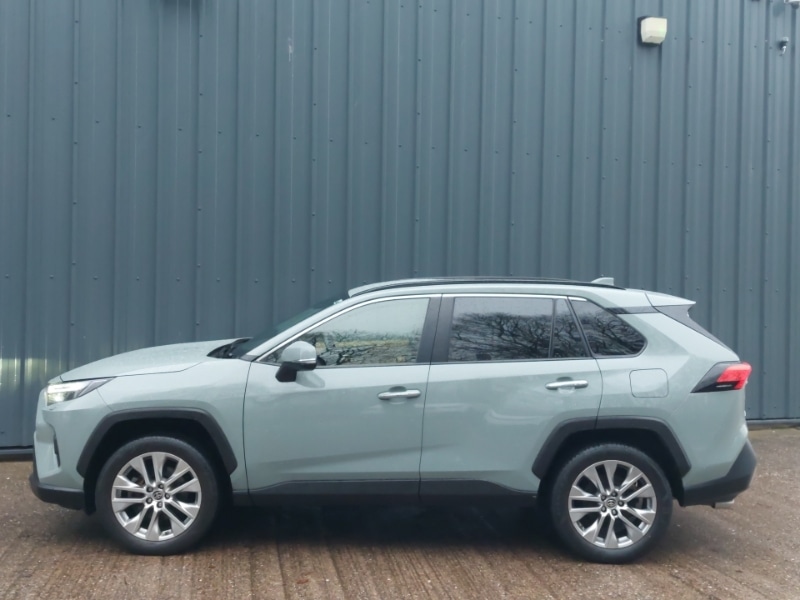 Used Toyota RAV4 2022 for sale - 77817097: Photo 4