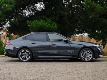 Used BMW i5 2025 for sale - 76571772: Photo