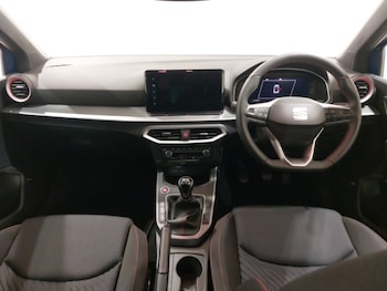 Used SEAT Arona 2024 for sale - 77304544: Photo