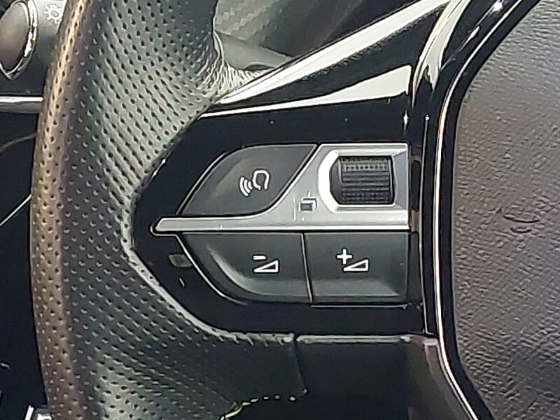 Used Peugeot 208 2023 for sale - 77933717: Photo 10