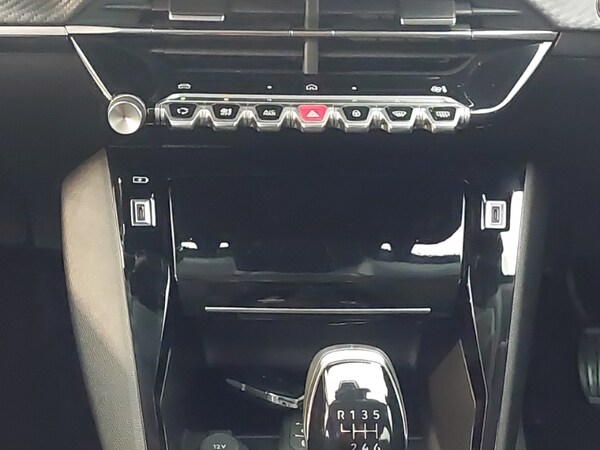 Used Peugeot 208 2025 for sale - 76254211: Photo 11