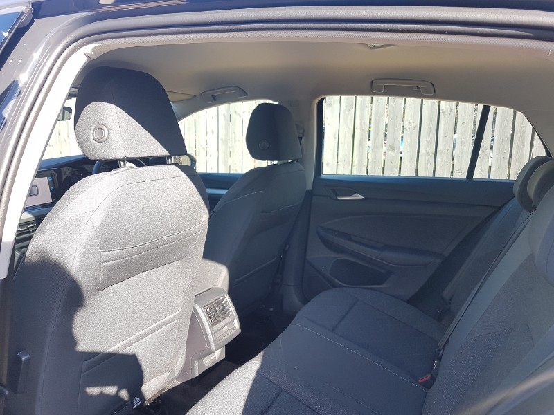 Used Volkswagen Golf 2023 for sale - 77874816: Photo 6