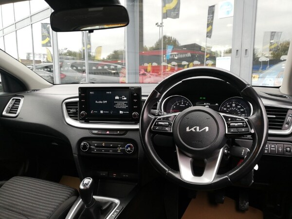 Used Kia XCeed 2022 for sale - 76242180: Photo 2