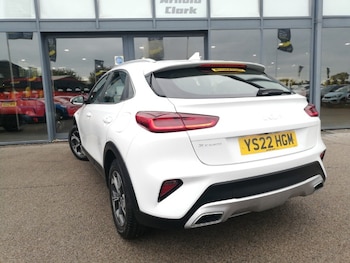 Used Kia XCeed 2022 for sale - 76242180: Photo 3