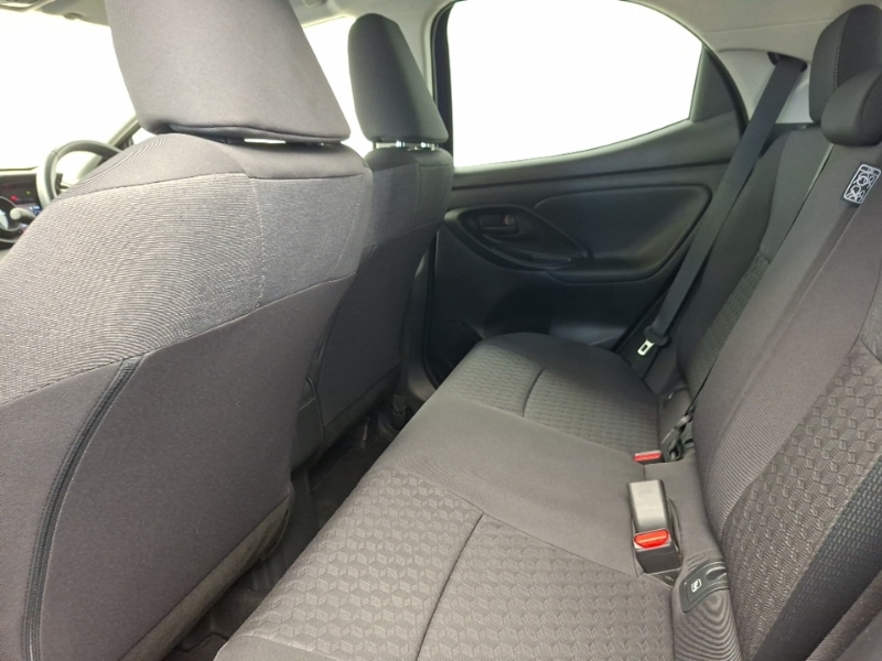 Used Toyota Yaris 2023 for sale - 78127132: Photo 6