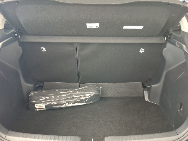 Used Toyota Yaris 2023 for sale - 78127132: Photo 8