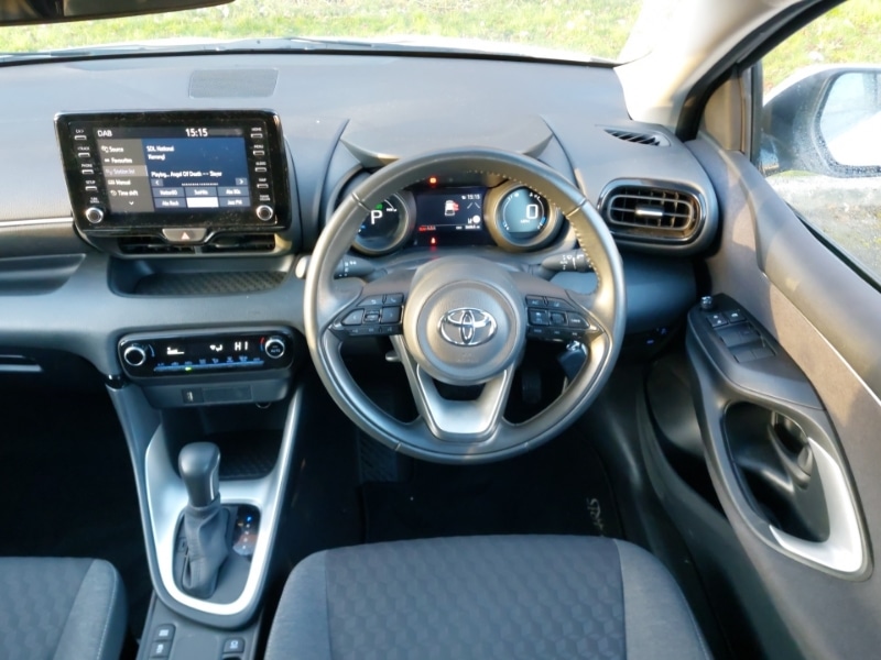 Used Toyota Yaris 2022 for sale - 77228932: Photo 7