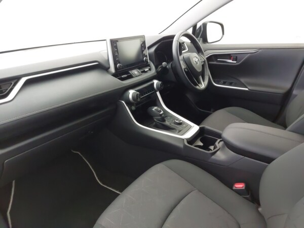 Used Toyota RAV4 2020 for sale - 76220917: Photo 5