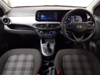 Used Hyundai i10 2025 for sale - 78600162: Photo
