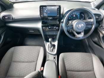 Used Toyota Yaris Cross 2022 for sale - 75289592: Photo