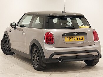 Used MINI Hatch 2022 for sale - 77285077: Photo