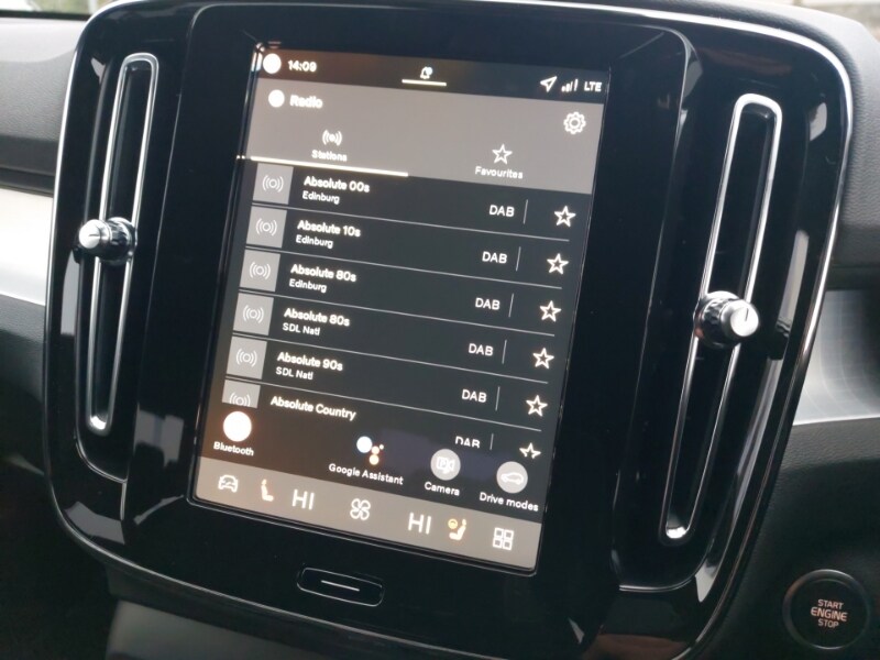 Used Volvo XC40 2025 for sale - 77955902: Photo 10