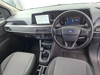 Used Ford Transit Courier 2024 for sale - 79419528: Photo