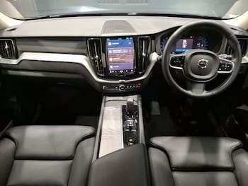 Used Volvo XC60 2023 for sale - 75686612: Photo