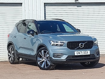 Volvo - XC40