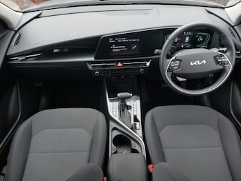 Used Kia Niro 2024 for sale - 77817803: Photo