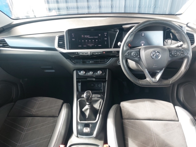 Used Vauxhall Grandland 2022 for sale - 76182823: Photo 2