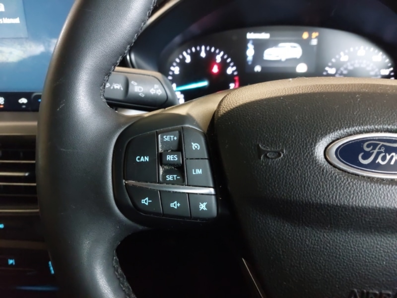 Used Ford Focus 2023 for sale - 77875048: Photo 10