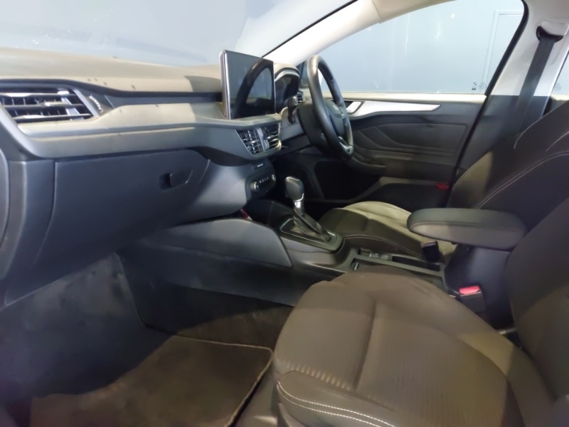 Used Ford Focus 2023 for sale - 77875048: Photo 5