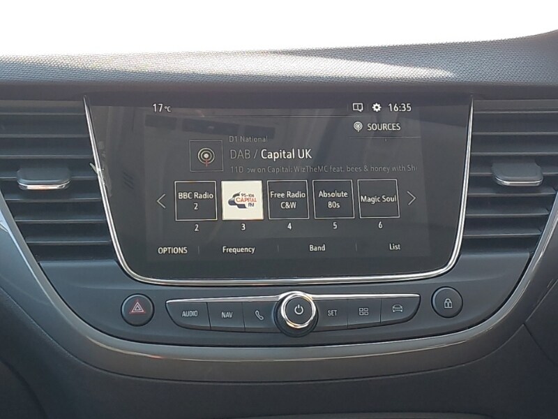 Used Vauxhall Crossland 2022 for sale - 77325637: Photo 10