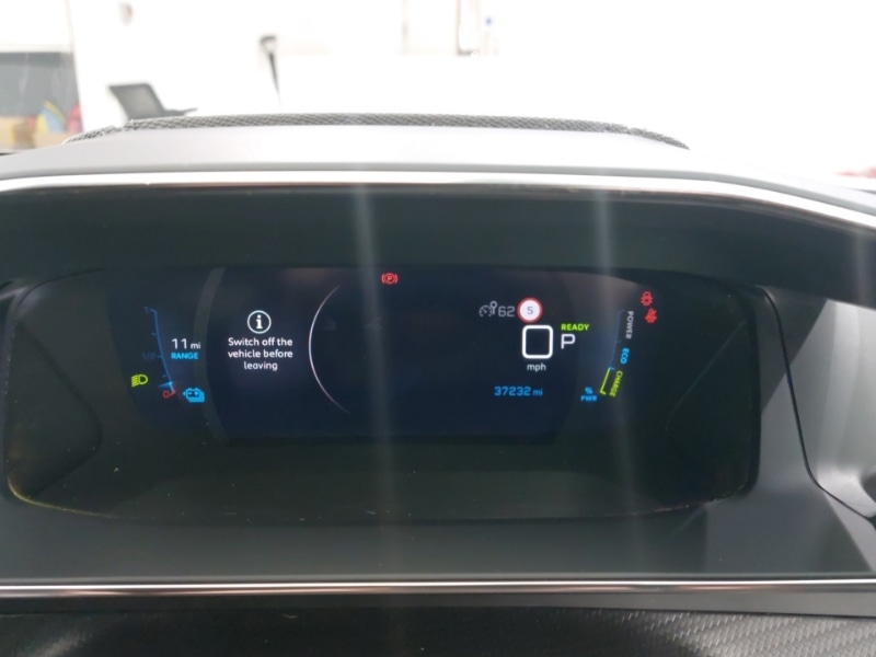 Used Peugeot 2008 2023 for sale - 77597237: Photo 12