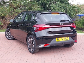 Used Hyundai i20 2022 for sale - 76487791: Photo