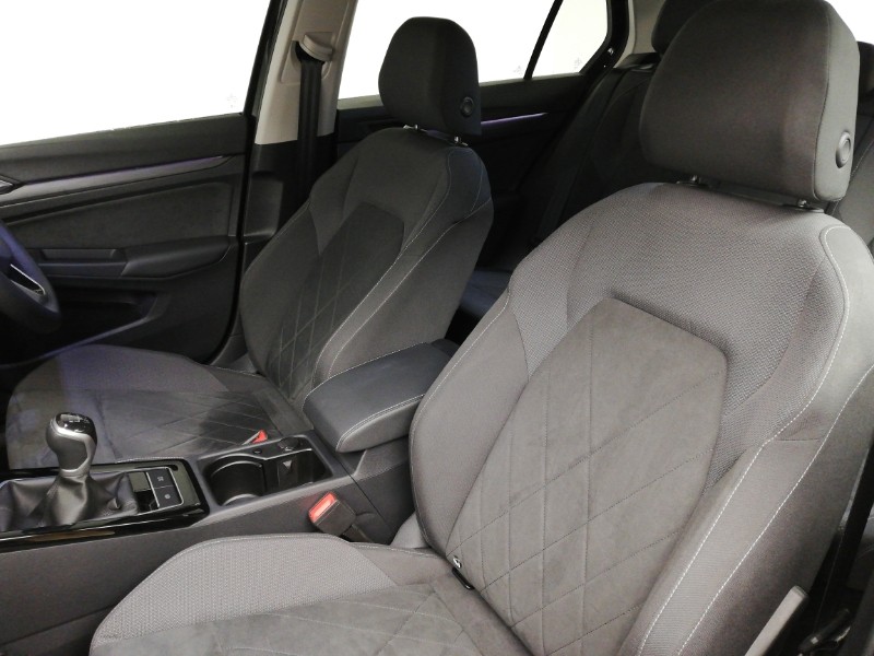 Used Volkswagen Golf 2024 for sale - 76145388: Photo 5