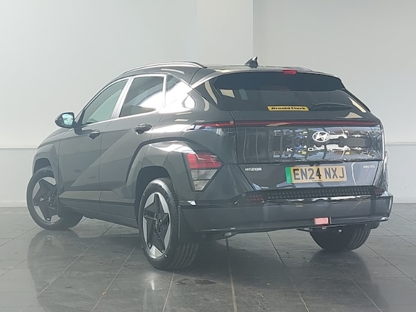 Used Hyundai KONA 2024 for sale - 76207959: Photo 3